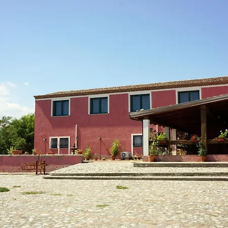 Agriturismo Pagliarone Donnaperna